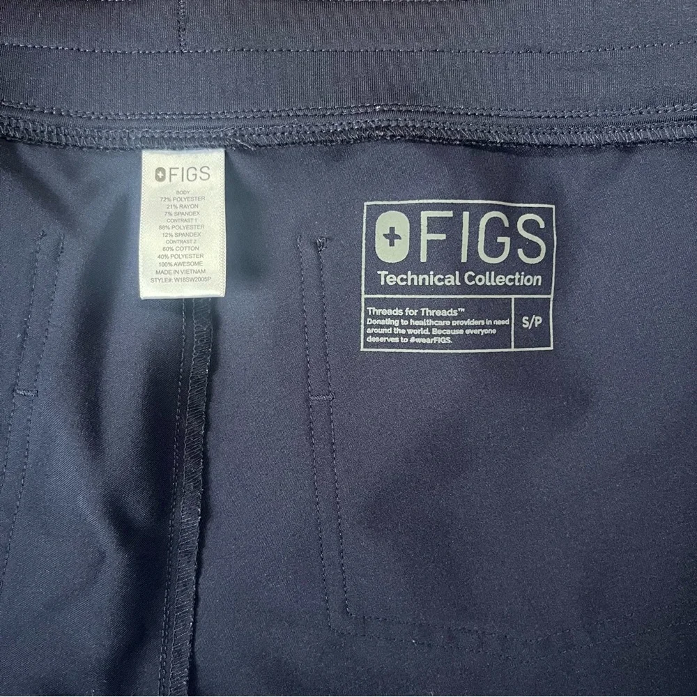 FIGS XS/SP NAVY BLUE SCRUBS SET